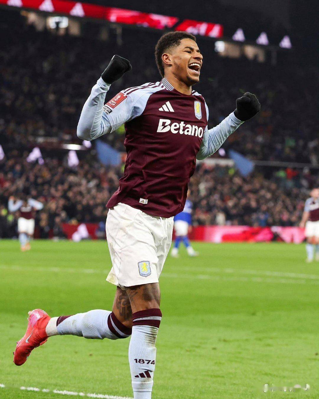 电子竞技- 太狠了！斯图加特绝杀压哨备战欧冠布鲁克林篮网清晨豪取连胜，Doinb连续十场比赛得分超过战术调整